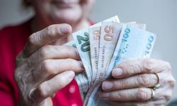 Emeklilere 29 Ekim ikramiyesi verilecek mi? SGK uzmanından açıklama ge