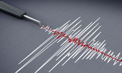 Antalya'da korkutan deprem: 4,7 büyüklüğünde