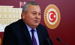 Cemal Enginyurt'tan Kemal Memişoğlu'na maymun çiçeği tepkisi