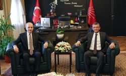 TBMM’de yeni anayasa kapsamında Kurtulmuş ve Özel görüştü