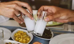 Rakı ve şarap fiyatlarına zam geldi. İşte güncel alkol fiyatları