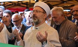 Diyanet İşleri Başkanı Ali Erbaş annesini defnetti