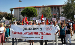 TKP'lilerden tarikat karşıtı eylem: Çocuklarımızı koruyacağız