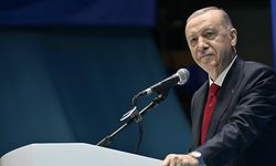 Cumhurbaşkanı Erdoğan: Faiz inecek ki enflasyon da insin