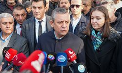 Özgür Özel'den DEM Parti'nin görüşmelerine ilişkin açıklama: Süreç açık ve şeffaf yönetilmelidir