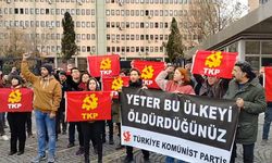 TKP'den Kültür Bakanlığı önünde Bolu faciası eylemi: "Katil patronlar, katil AKP"