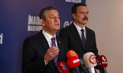 Özgür Özel, TİP'i ziyaret etti: Yapılması gereken tek şey sandıkta birlikte olmaktır