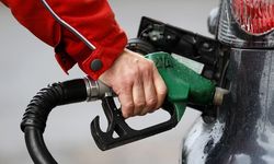Araç sahiplerine müjde: Motorine indirim geldi!