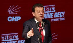 Ekrem İmamoğlu'ndan 'ekonomi' açıklaması: Sorumlu, şafak baskınıyla milletin iradesine kelepçe taktırandır!
