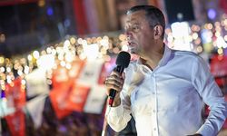 Özgür Özel, "Özgür Gazze Mitingi"nde konuştu: İsrail ile ticareti sürdürenlerin sahtelikleri yüzlerinden akıyor