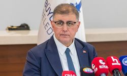 Cemil Tugay'dan İzmir'de yapılan operasyona ilişkin açıklama: "Bizim tarafımızdan yapılmış bir suç duyurusu yoktur"