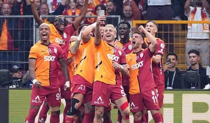 Yeni logo resmen görücüye çıktı! İşte Galatasaray'ın 5. yıldızı