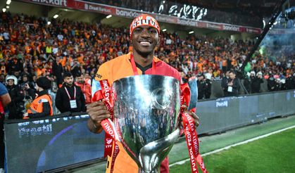 Galatasaray'da Victor Osimhen gelişmesi: Takımda kalmak istediğini söylemiş