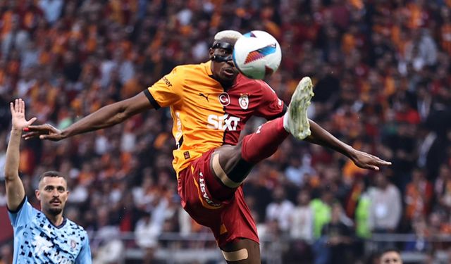 Galatasaray'da gündem Osimhen'in geleceği: Dünya devi, yıldız futbolcuyu transfer listesine aldı