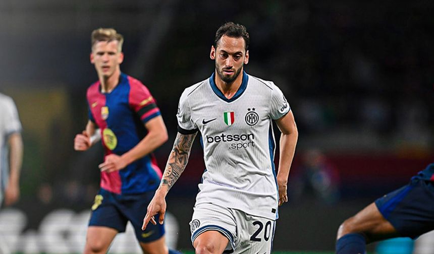 Galatasaray'da Hakan Çalhanoğlu gelişmesi: Inter Teknik Direktörü açıkladı!
