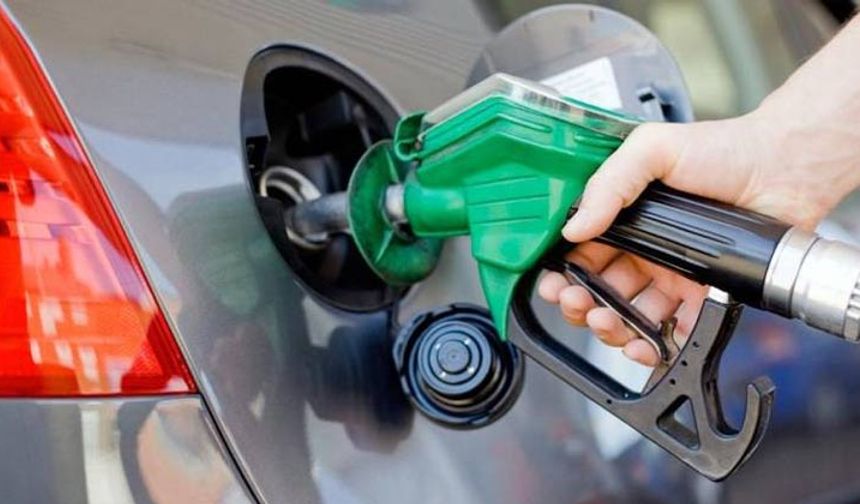 Bu gece yarısı fiyatlar değişti! İşte Motorin, benzin, LPG'de son durum