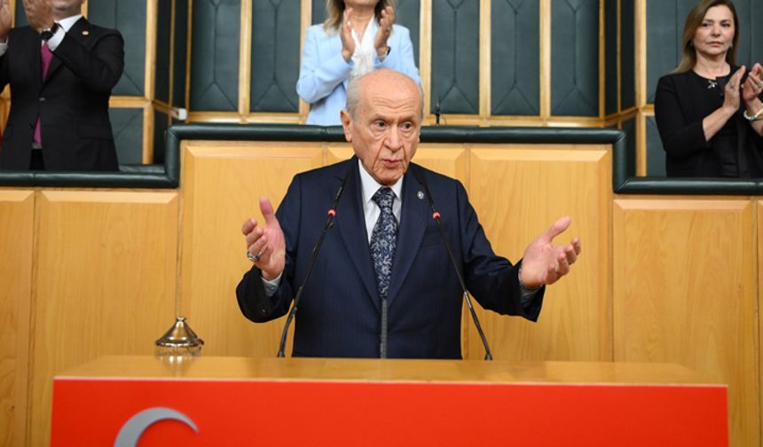 Devlet Bahçeli'den Özgür Özel'e sert sözler: "Hayırdır, darbe mi planlıyorsun?"