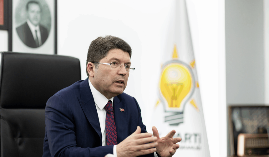 Yılmaz Tunç'tan 'Terörsüz Türkiye' açıklaması: "Silah bırakma süreci devam ediyor, tabii ki takipteyiz"